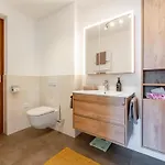 Steinbergblick Apartman *